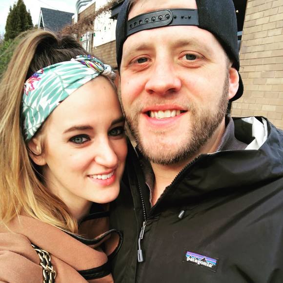 Meet your Posher, Alyx - Picture 1 of 1